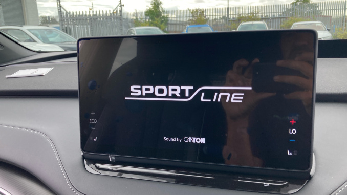 Skoda Enyaq 210kW 85 Sportline 82kWh 5dr Auto Electric Estate - Image 12
